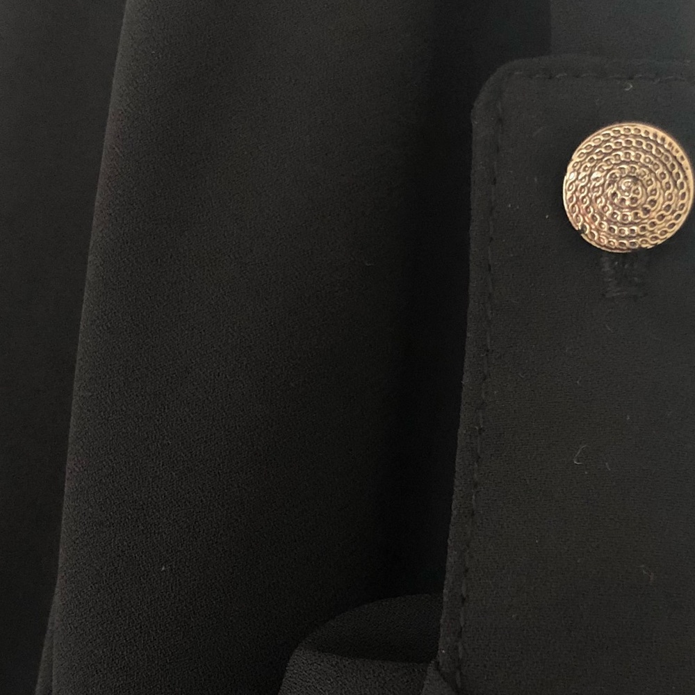 Black Blouse, great details - Picture 3 of 3